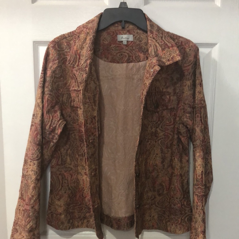 Ladies Jacket - Picture 3 of 4